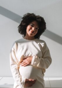 医療脱毛の費用は妊娠中でも受けられるのか？